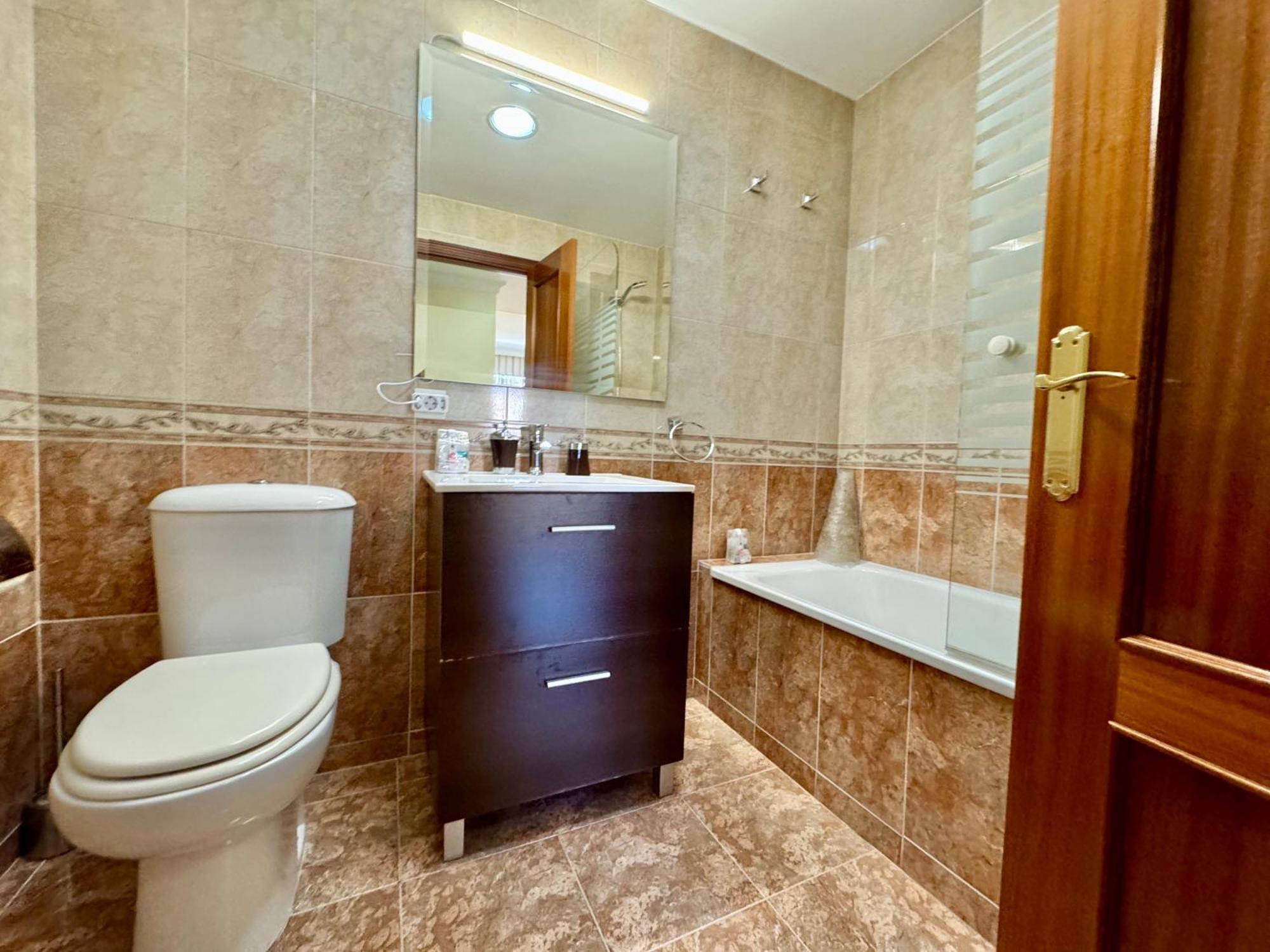 マラガLujoso Piso Centro Aparcamiento Privado, Terraza & Acアパートメント エクステリア 写真