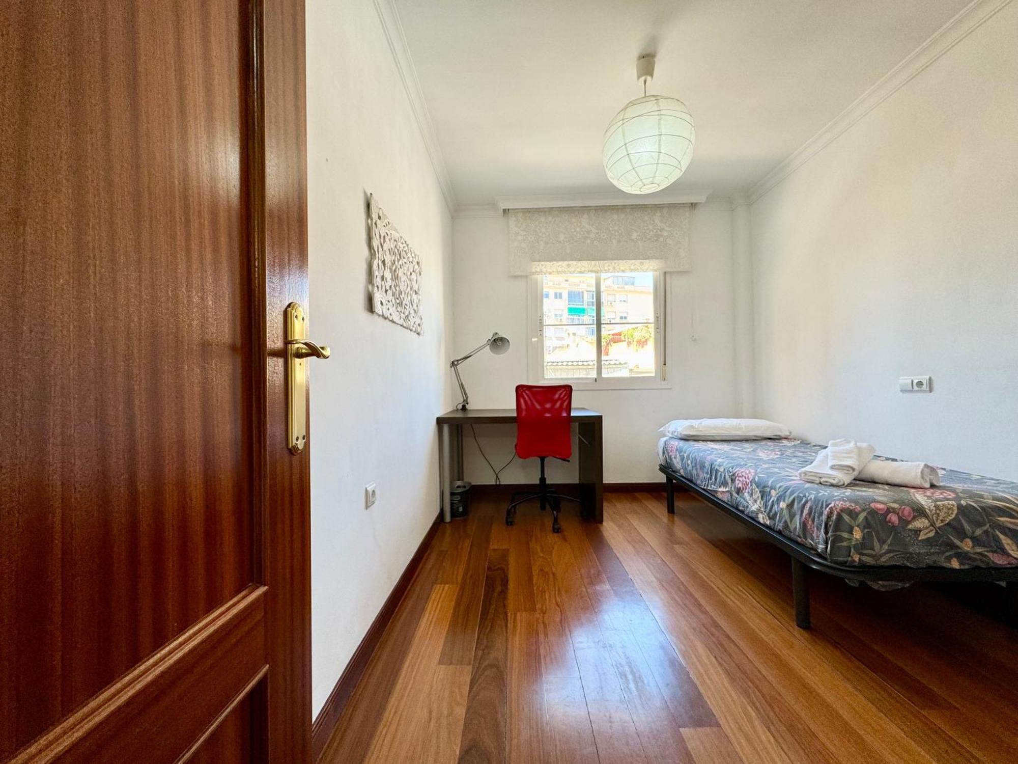 マラガLujoso Piso Centro Aparcamiento Privado, Terraza & Acアパートメント エクステリア 写真